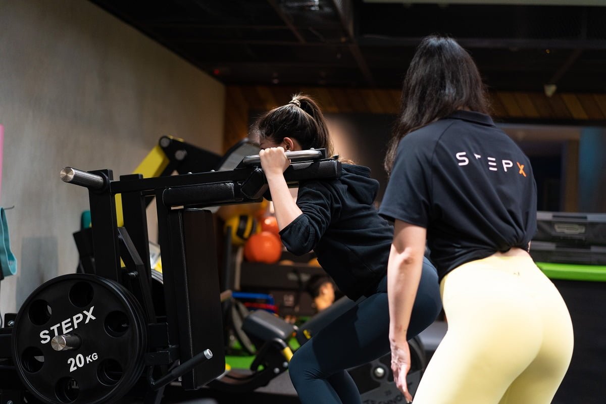 STEPX健身房的一對一私人教練課程